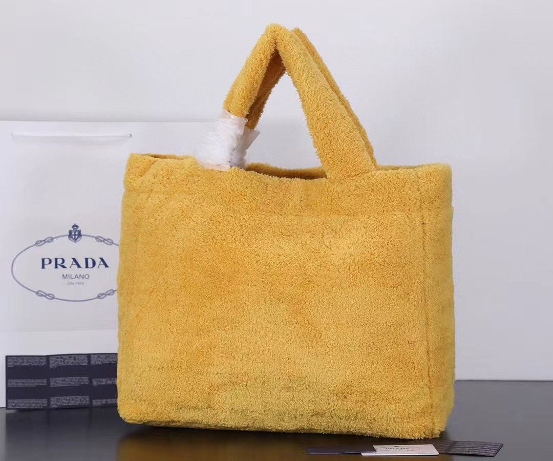 P-Towel handbag