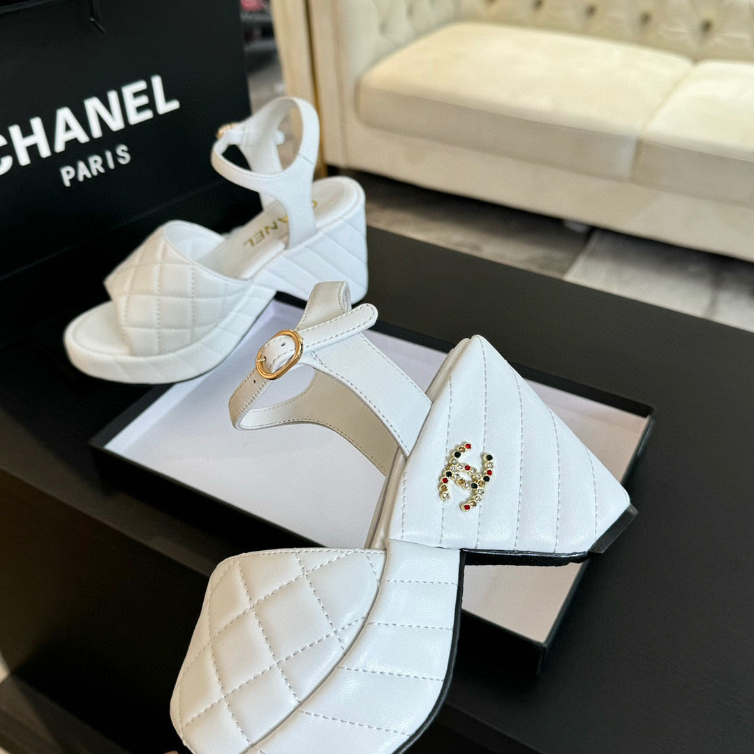 CE-Platform wedge sandals