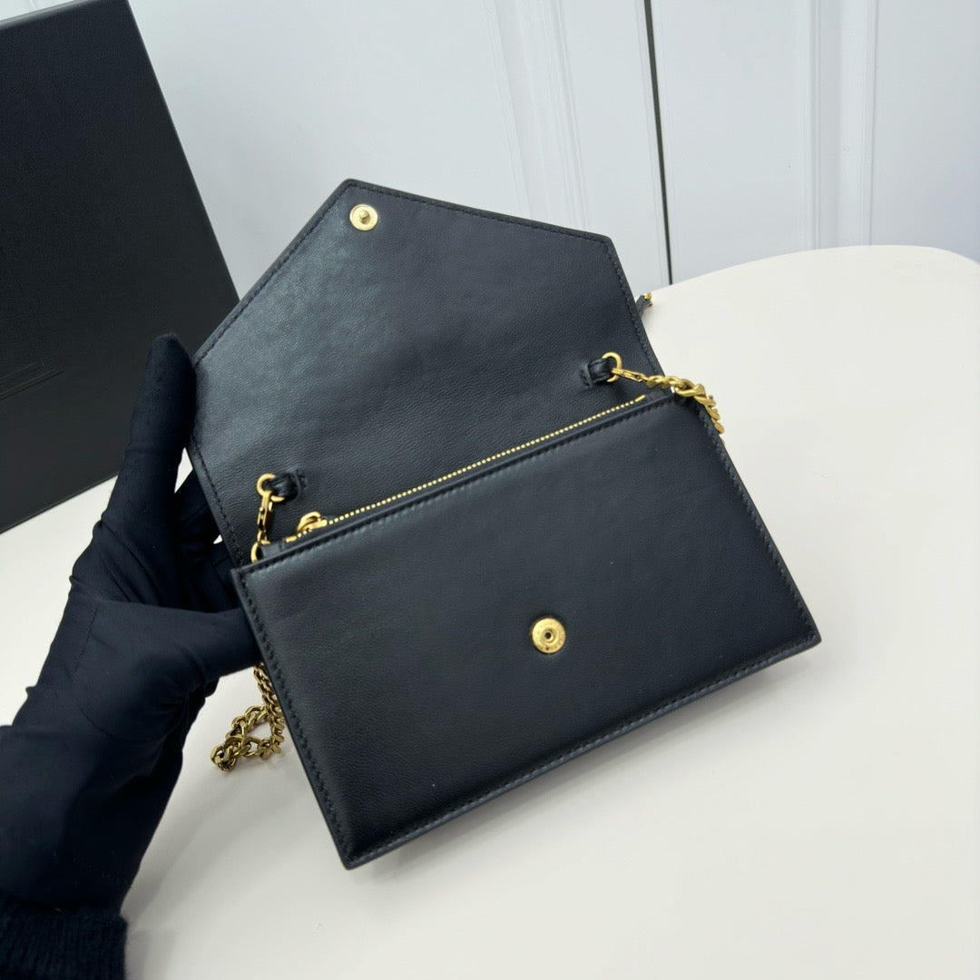 Y-Monogram woc