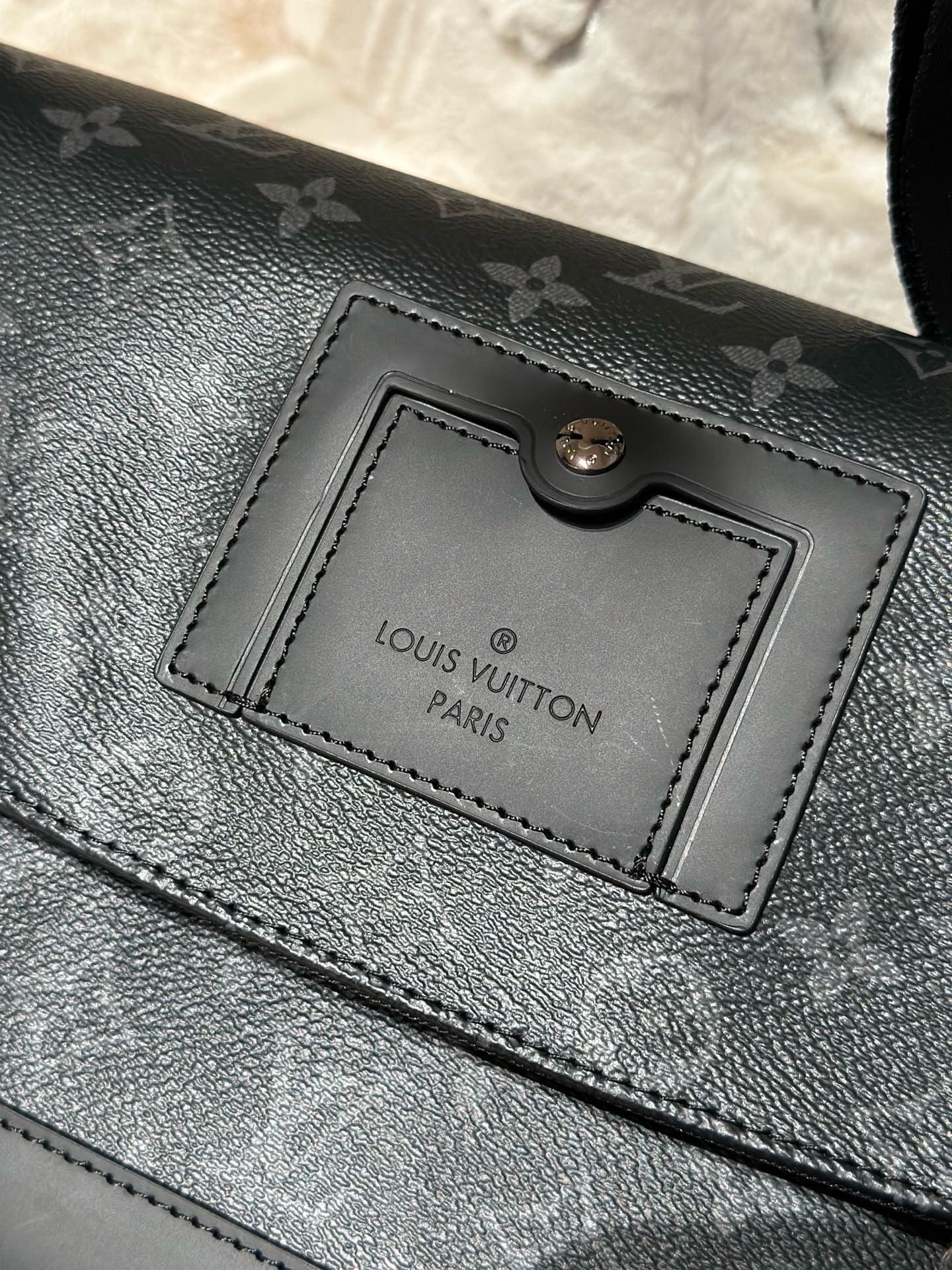GRAY MONO CROSSBODY