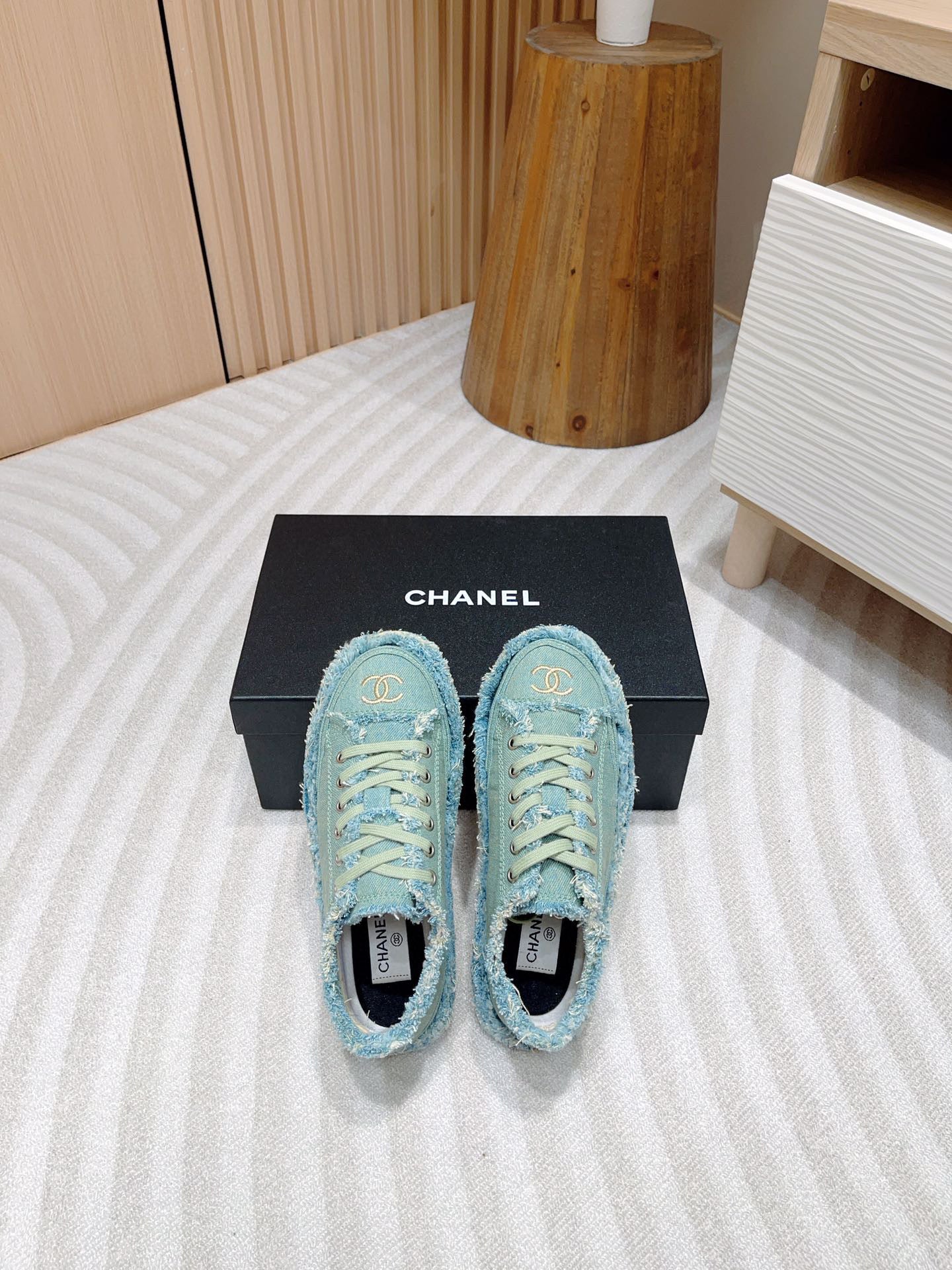 CE-Canvas shoes