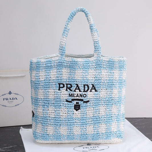 P-Purely hand-knitted fiber tote bag