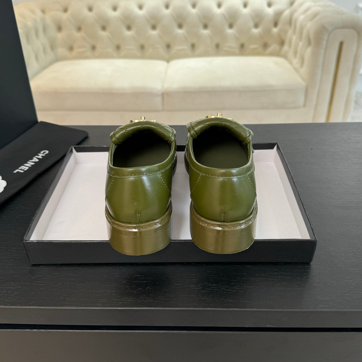CE-Classic clamshell loafers