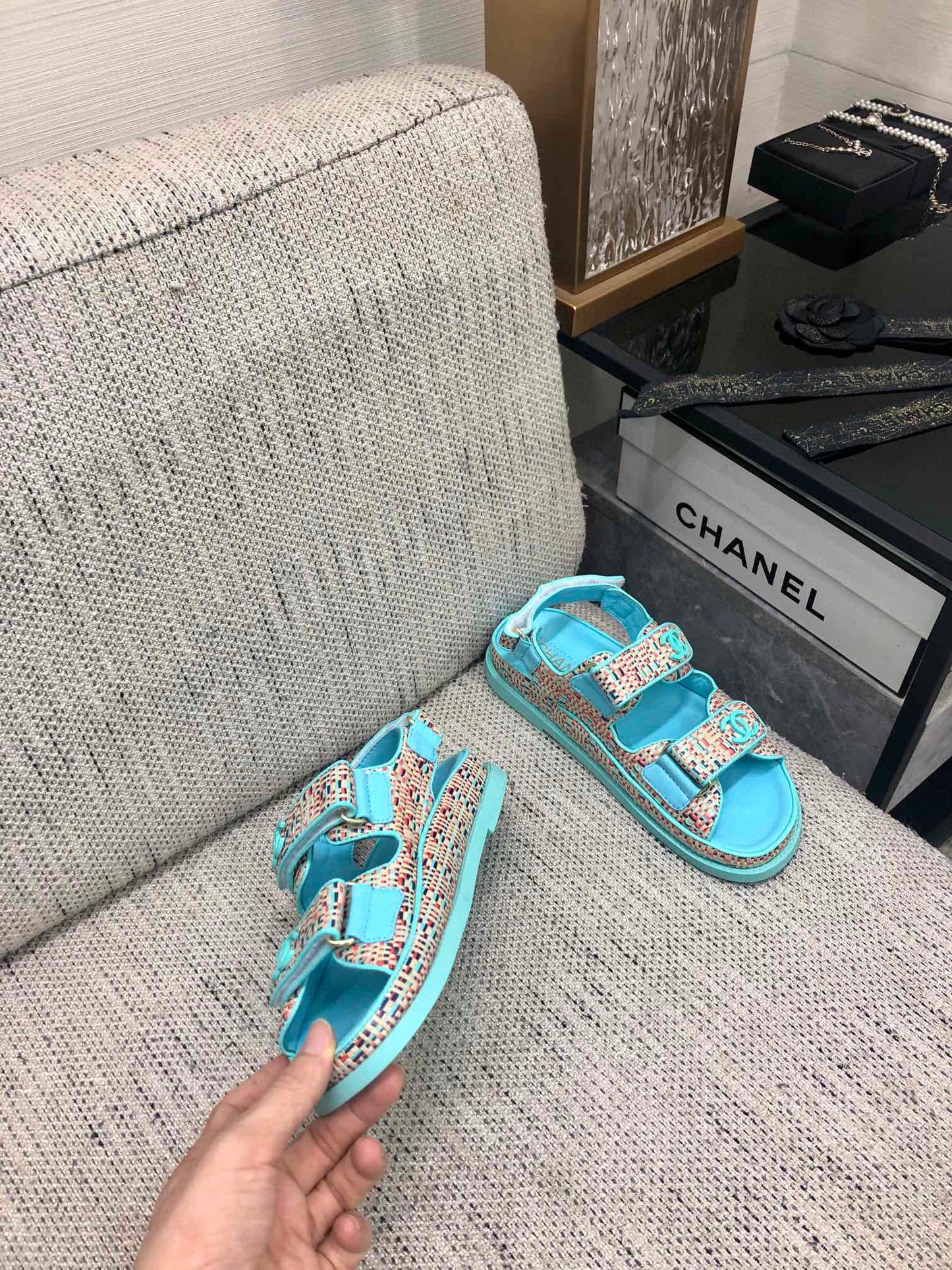 CE-Velcro sandals