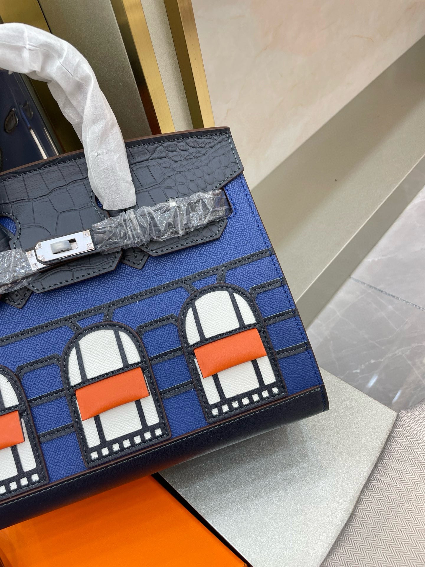 H-𝗙𝗮𝘂𝗯𝗼𝘂𝗿𝗴