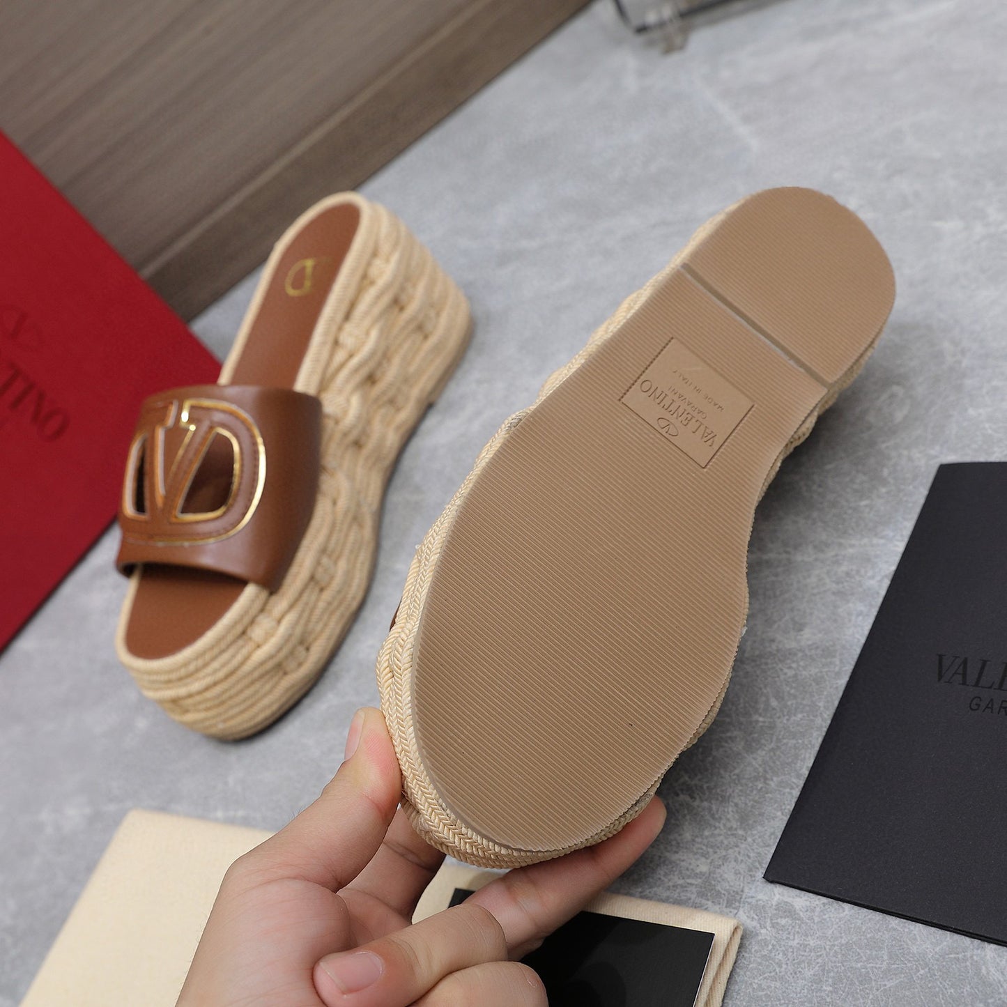 V-Rope Bottom Slippers