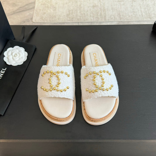 CE-Cool slippers
