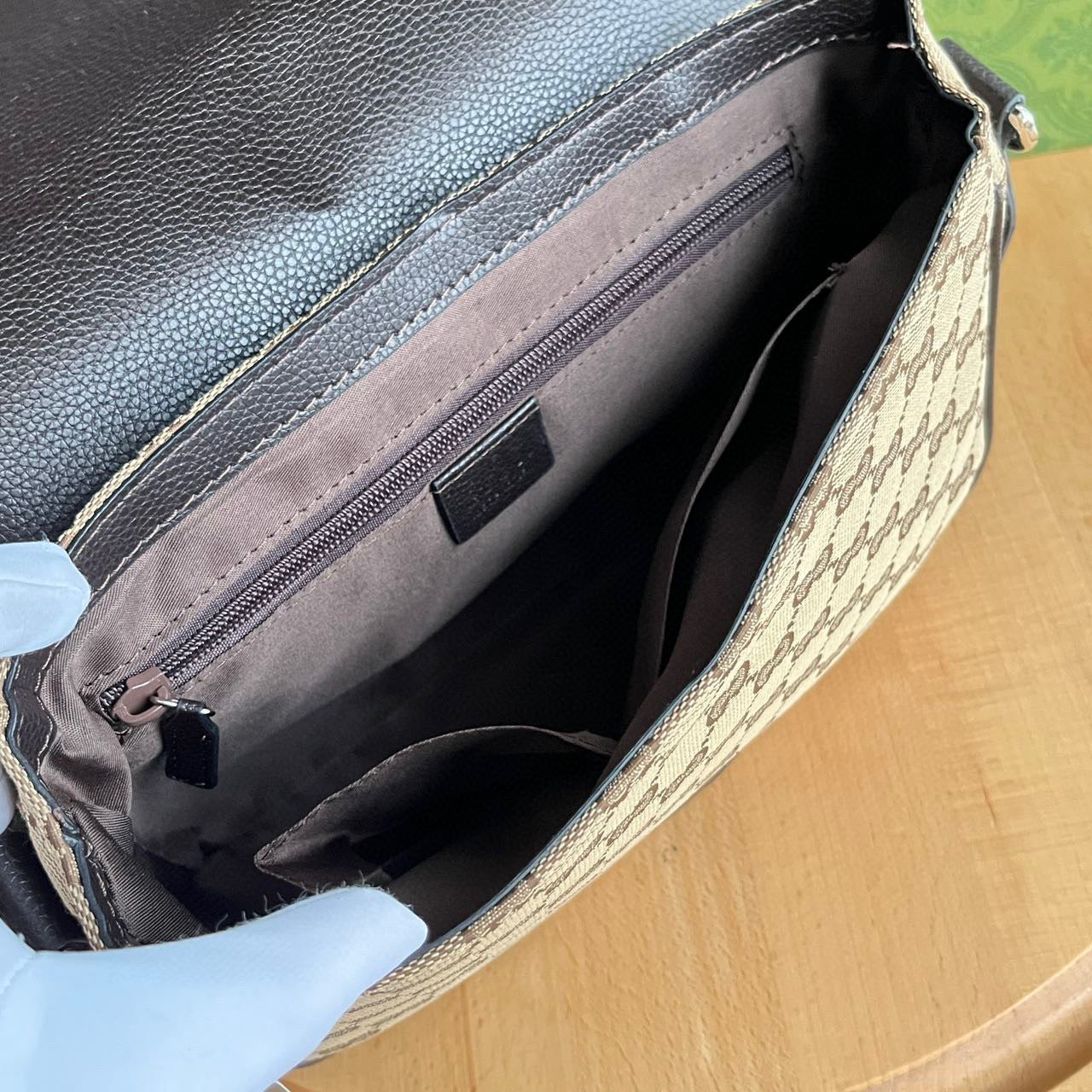 G-Messenger bag