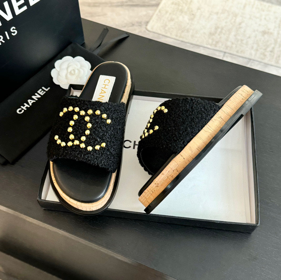 CE-Cool slippers