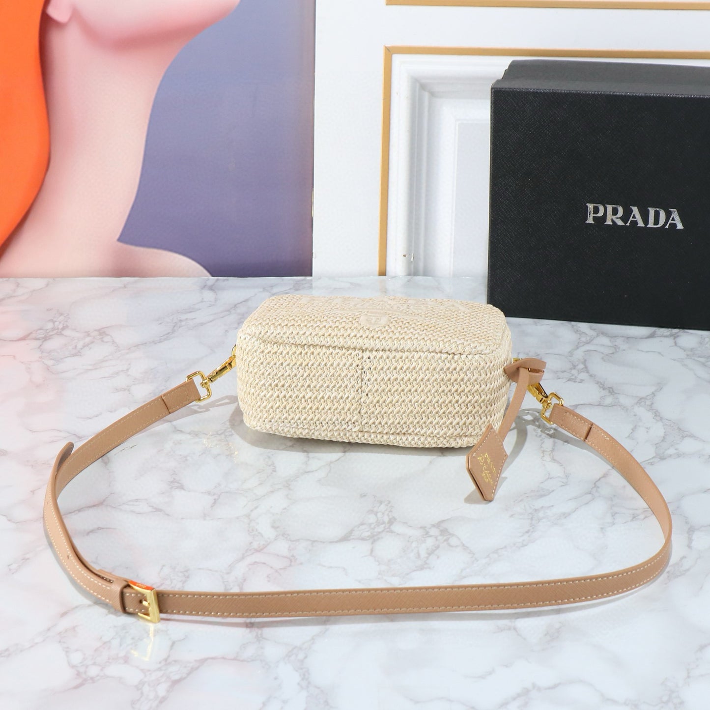 P-Raffia Straw Camera Bag