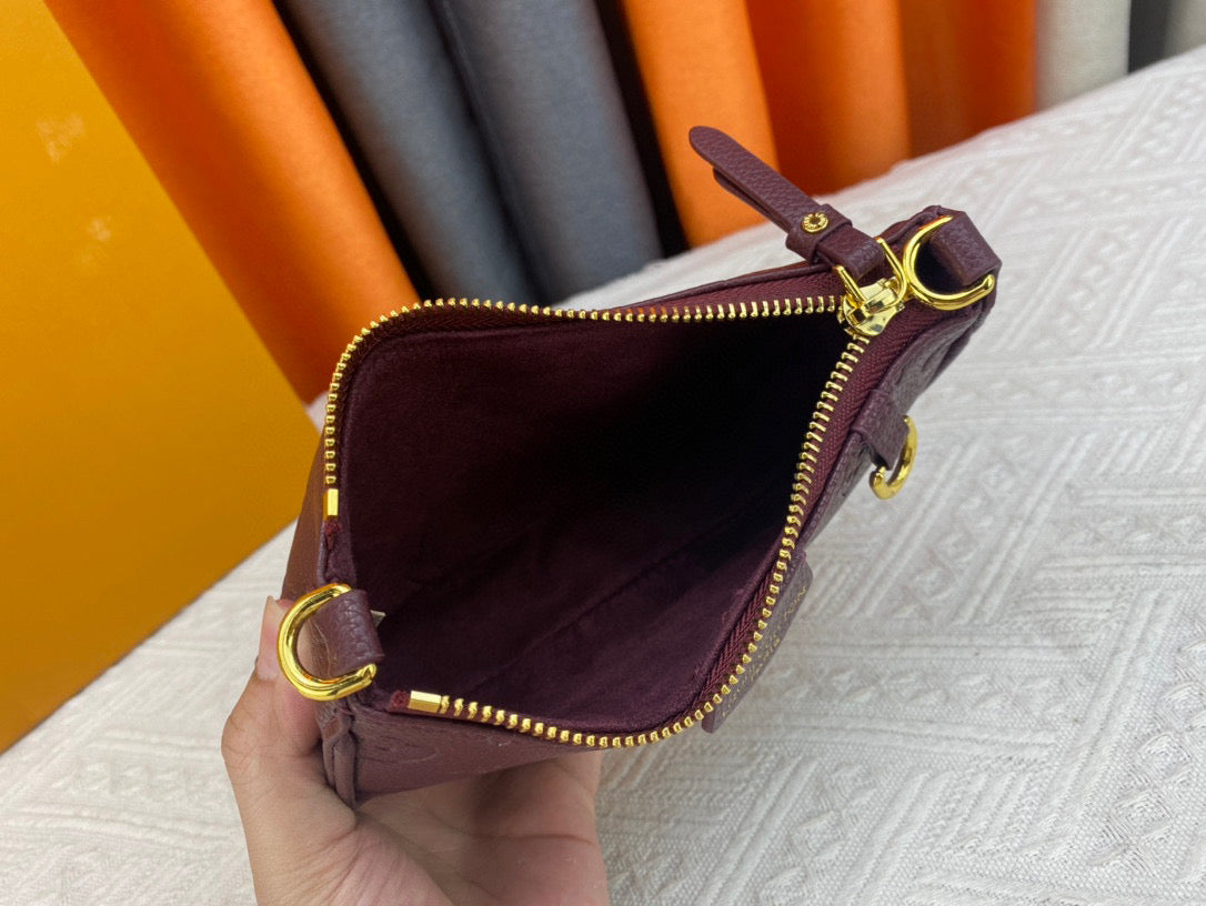 L-Easy Pouch On Strap