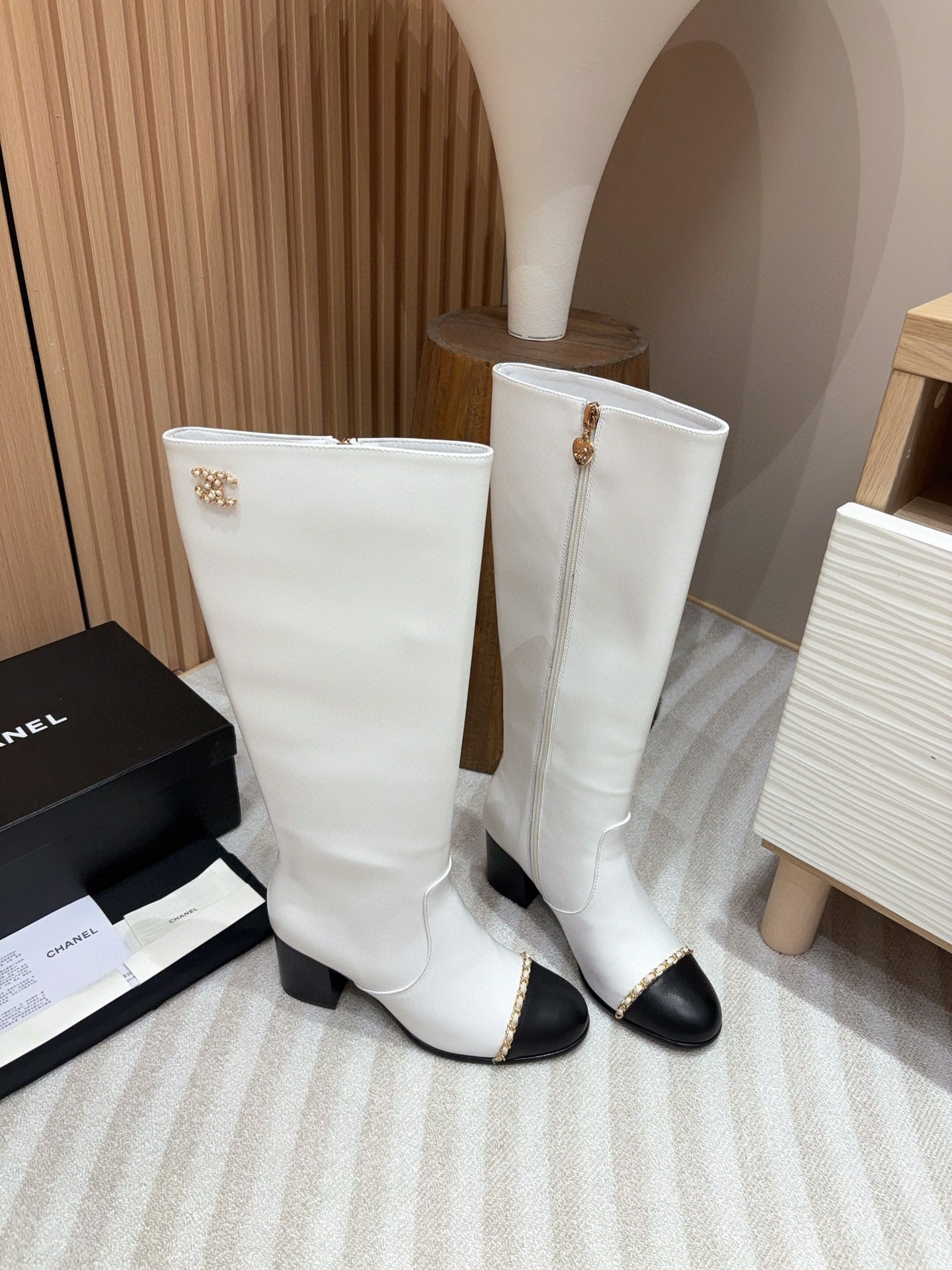 CE-Knight boots
