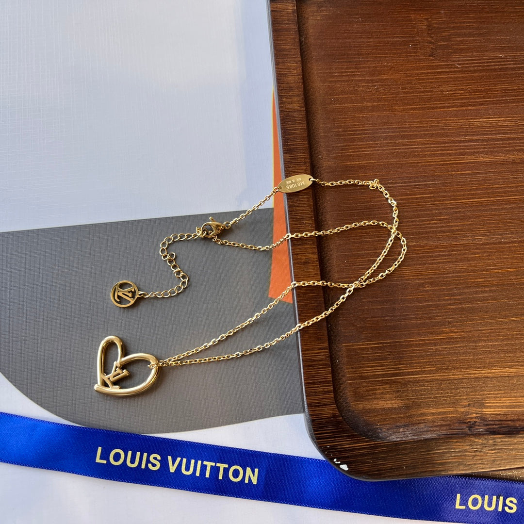 L-Necklace