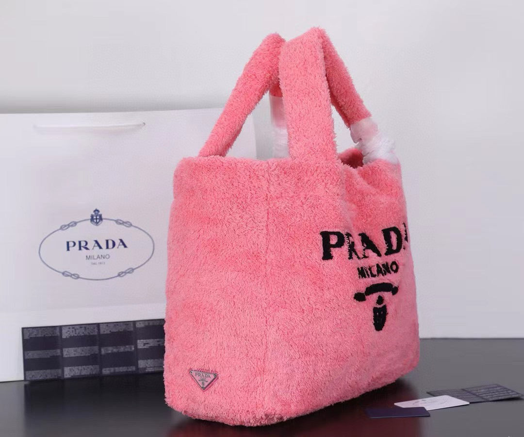 P-Towel handbag