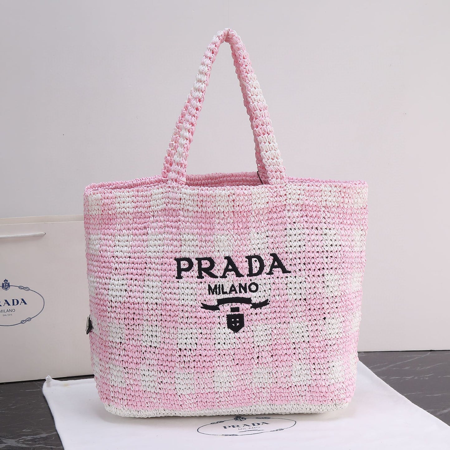 P-Purely hand-knitted fiber tote bag