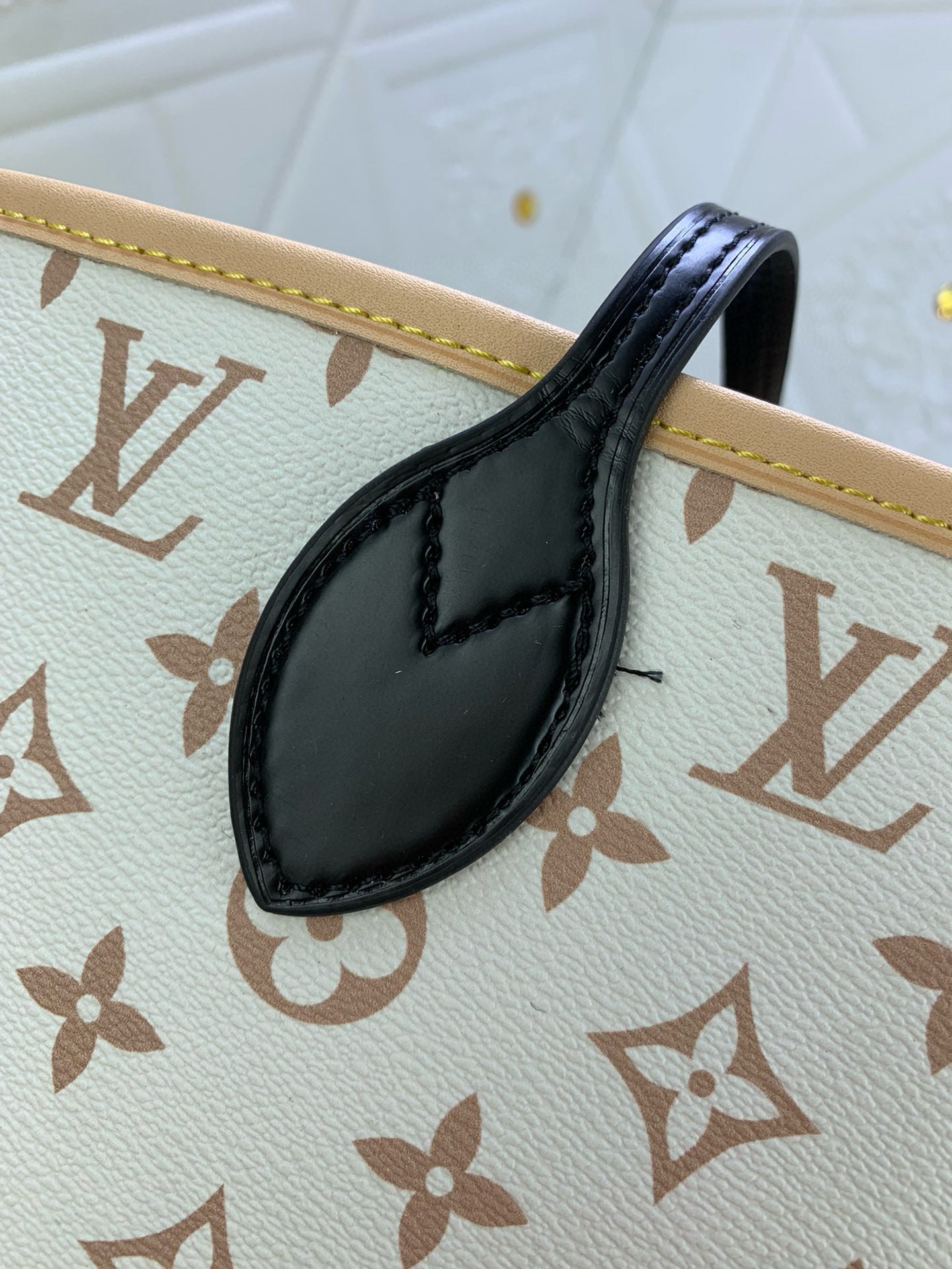 L-Neverfull Series