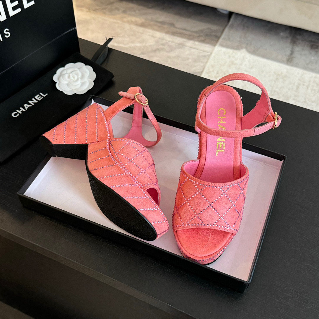 CE-Platform wedge sandals