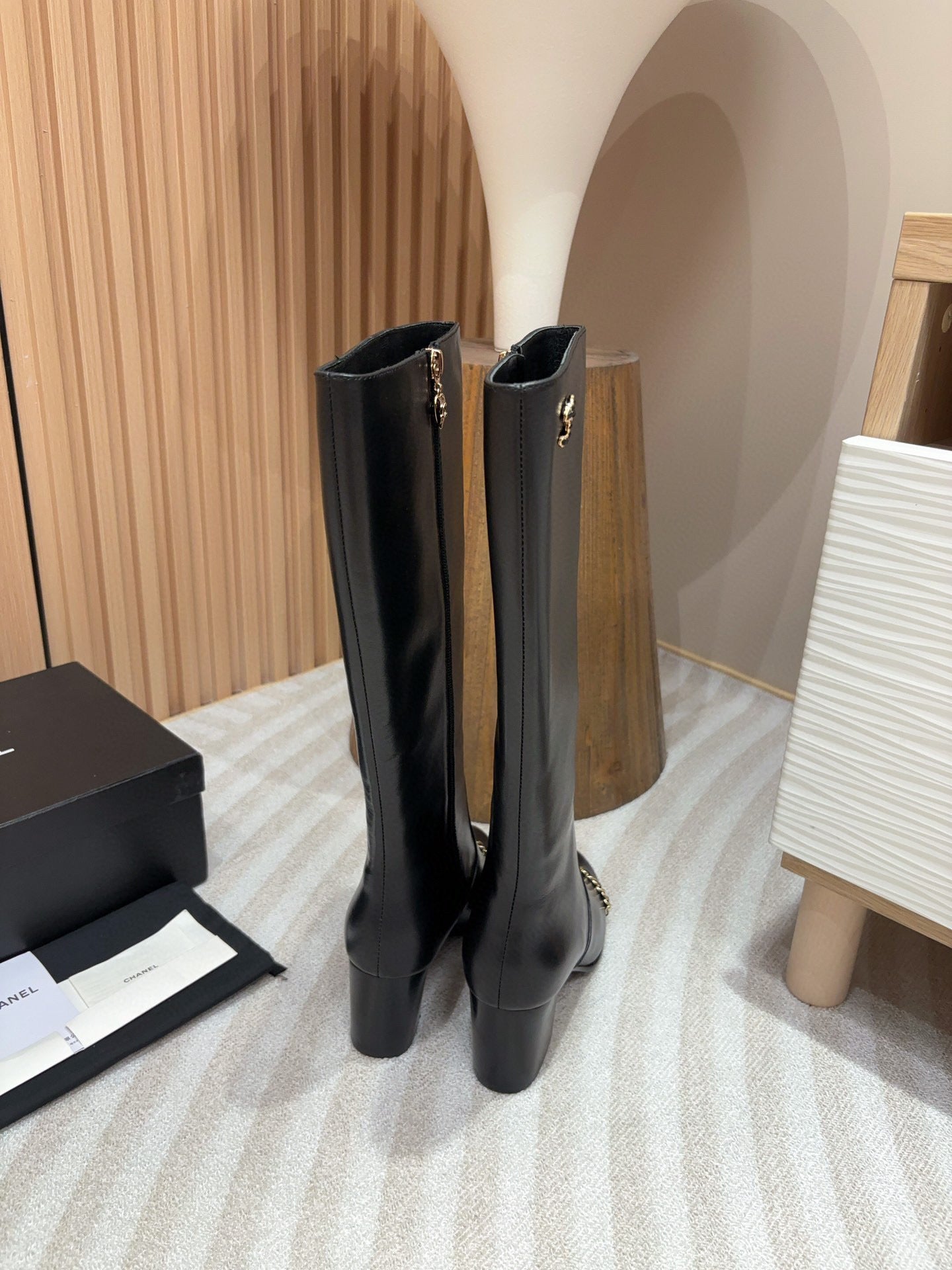 CE-Knight boots
