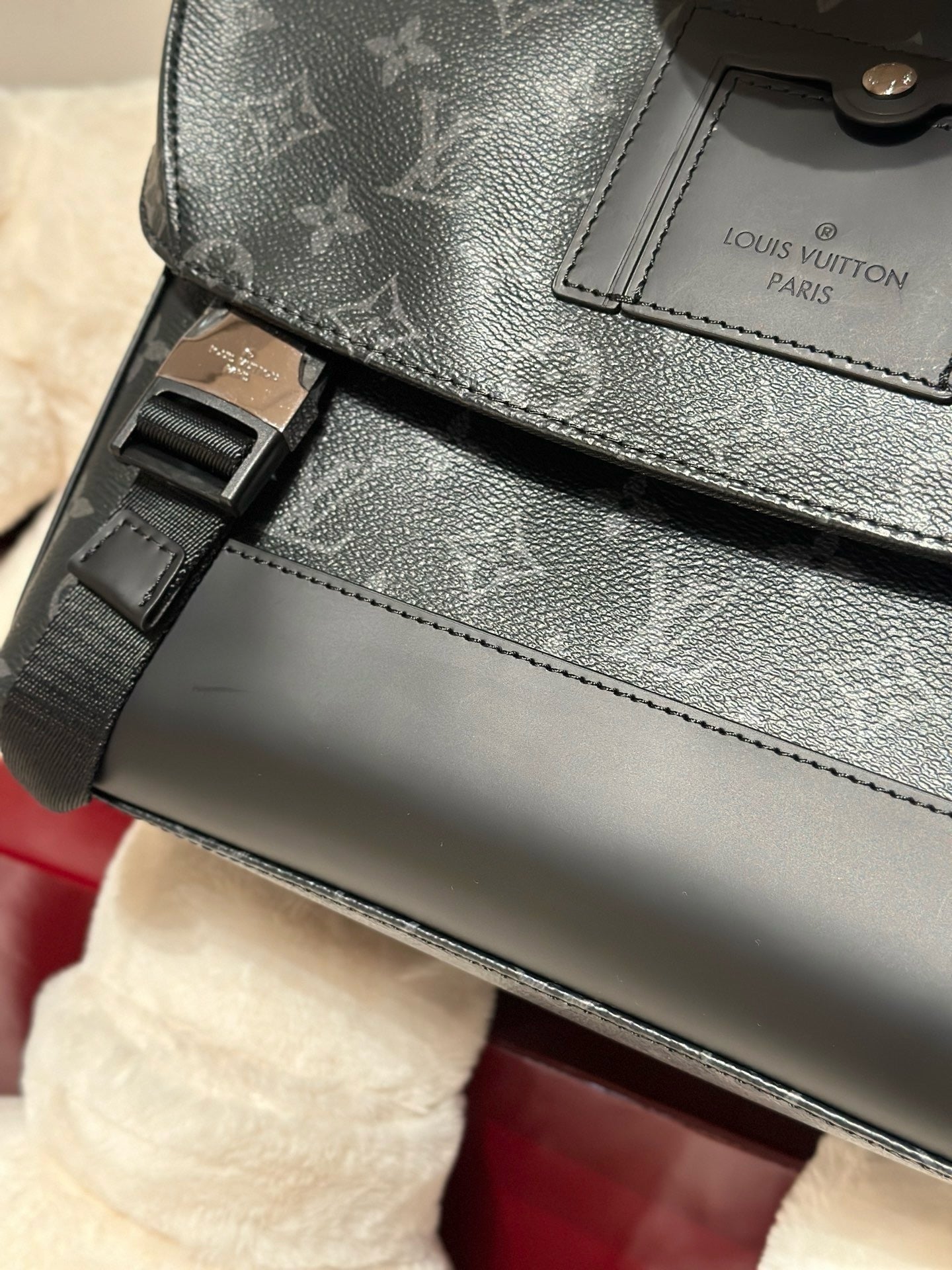 GRAY MONO CROSSBODY