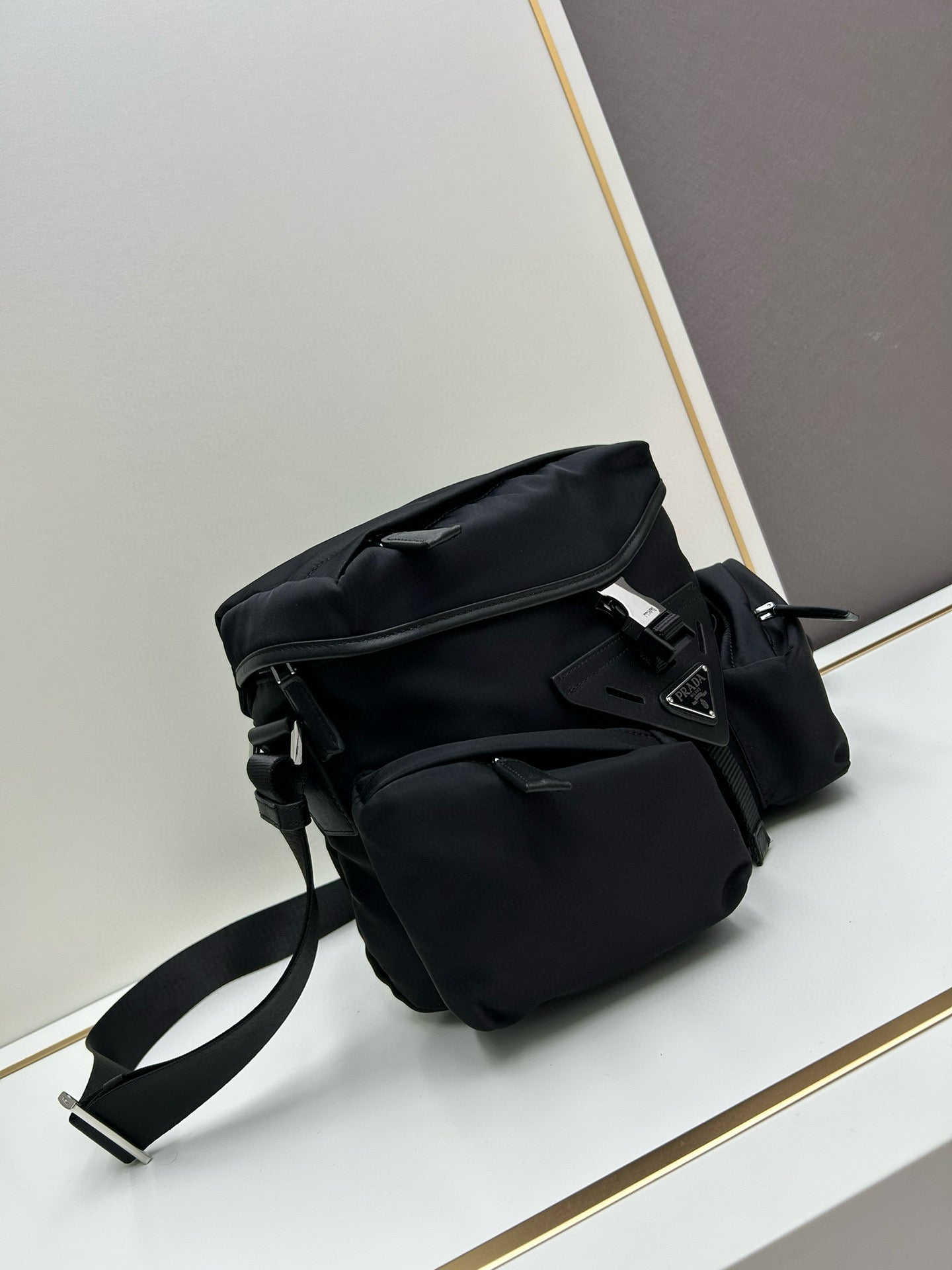 P-Crossbody bag