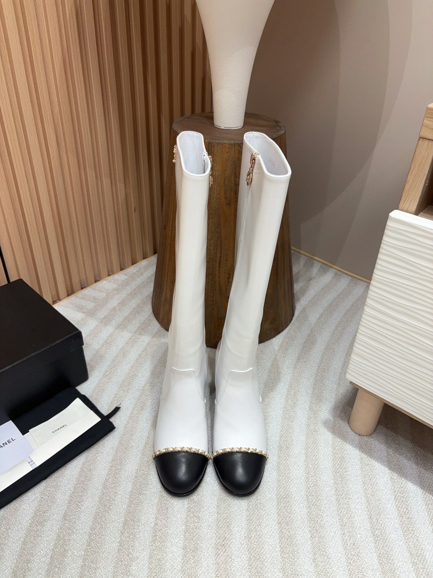 CE-Knight boots