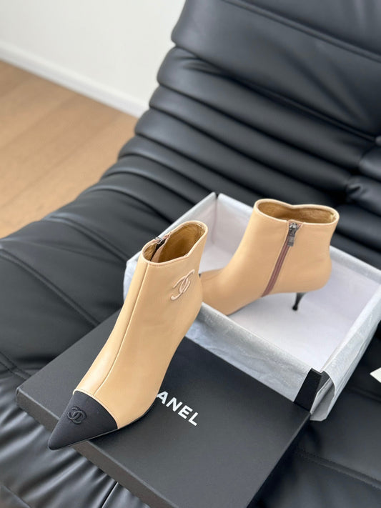 CE-Embroidered short boots