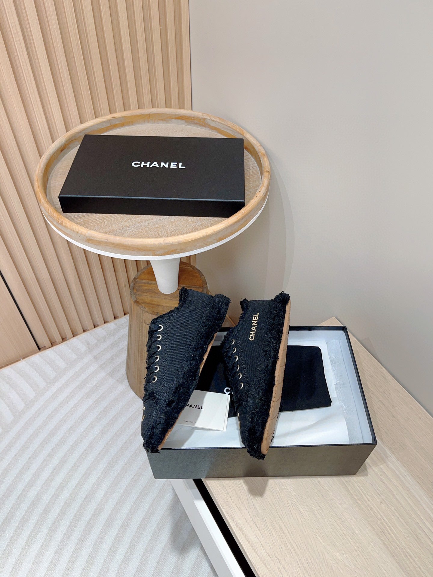 CE-Canvas shoes