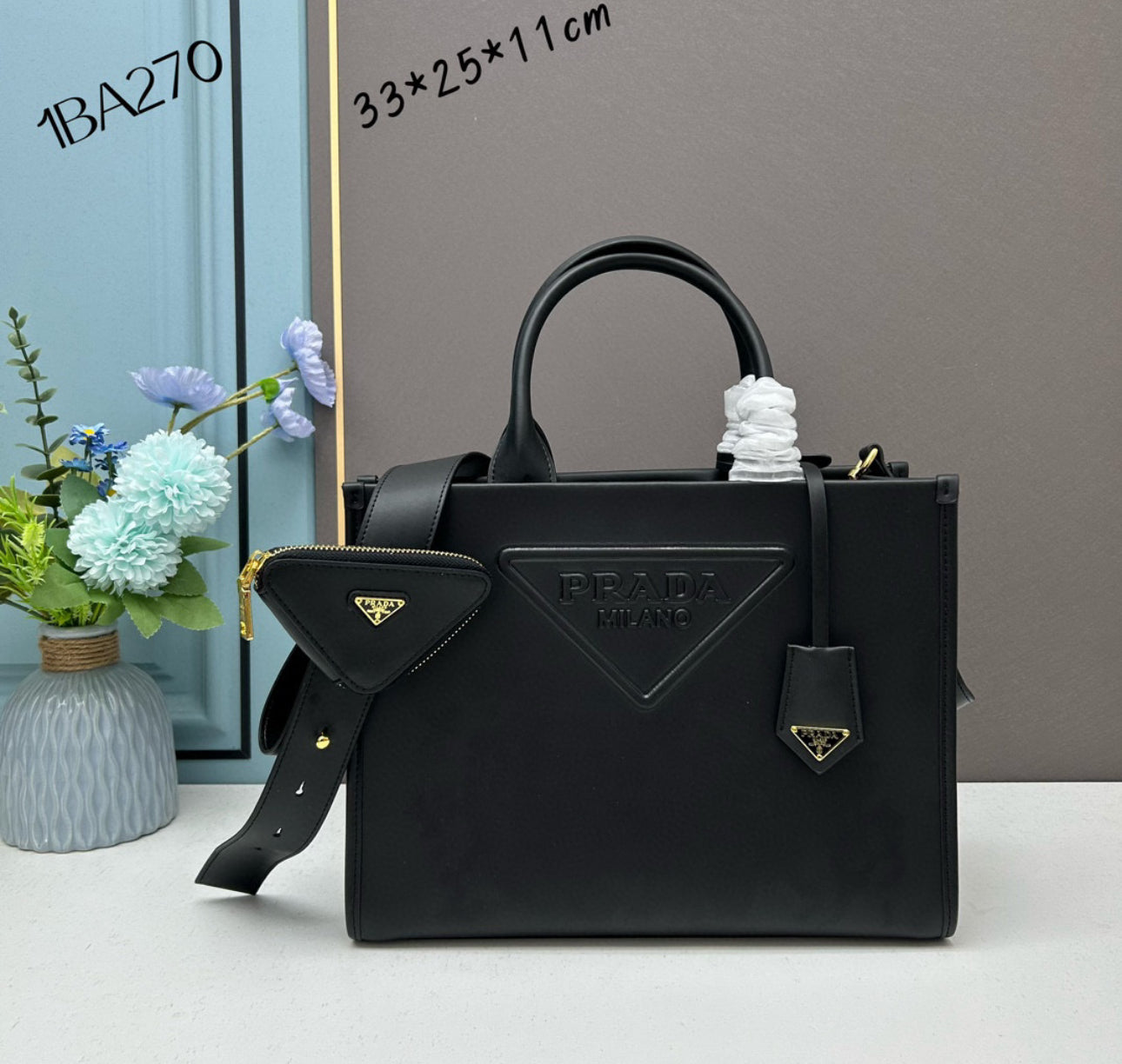 P-All Leather Black Tote