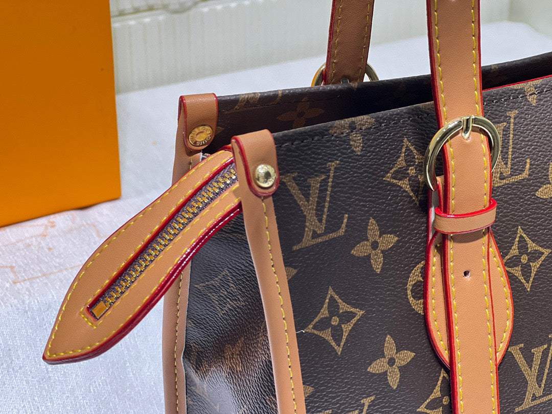 L- Medieval bag