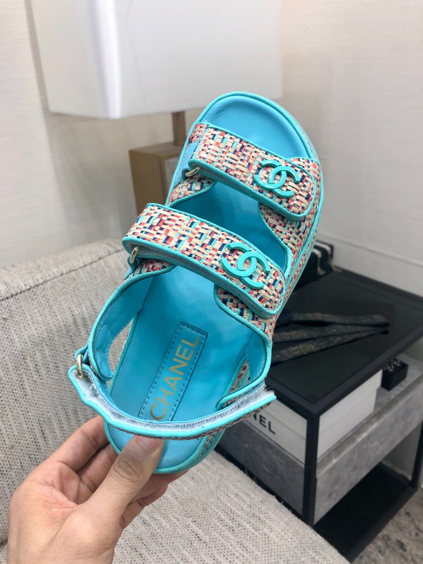 CE-Velcro sandals