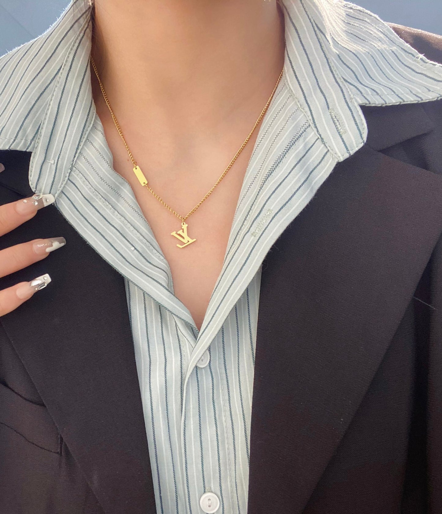 L-Necklace