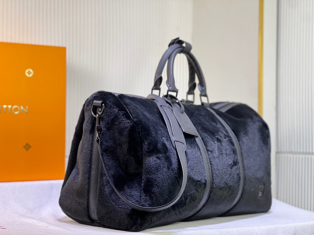 L-Puffy Shearling Keepall Bandoulière 50