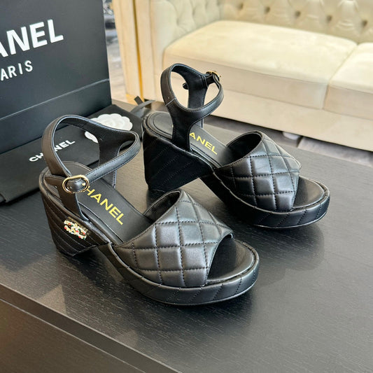 CE-Platform wedge sandals