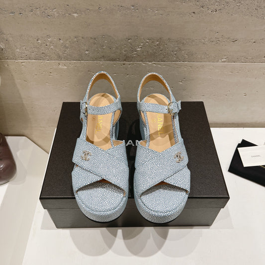 CE-High heel sandals