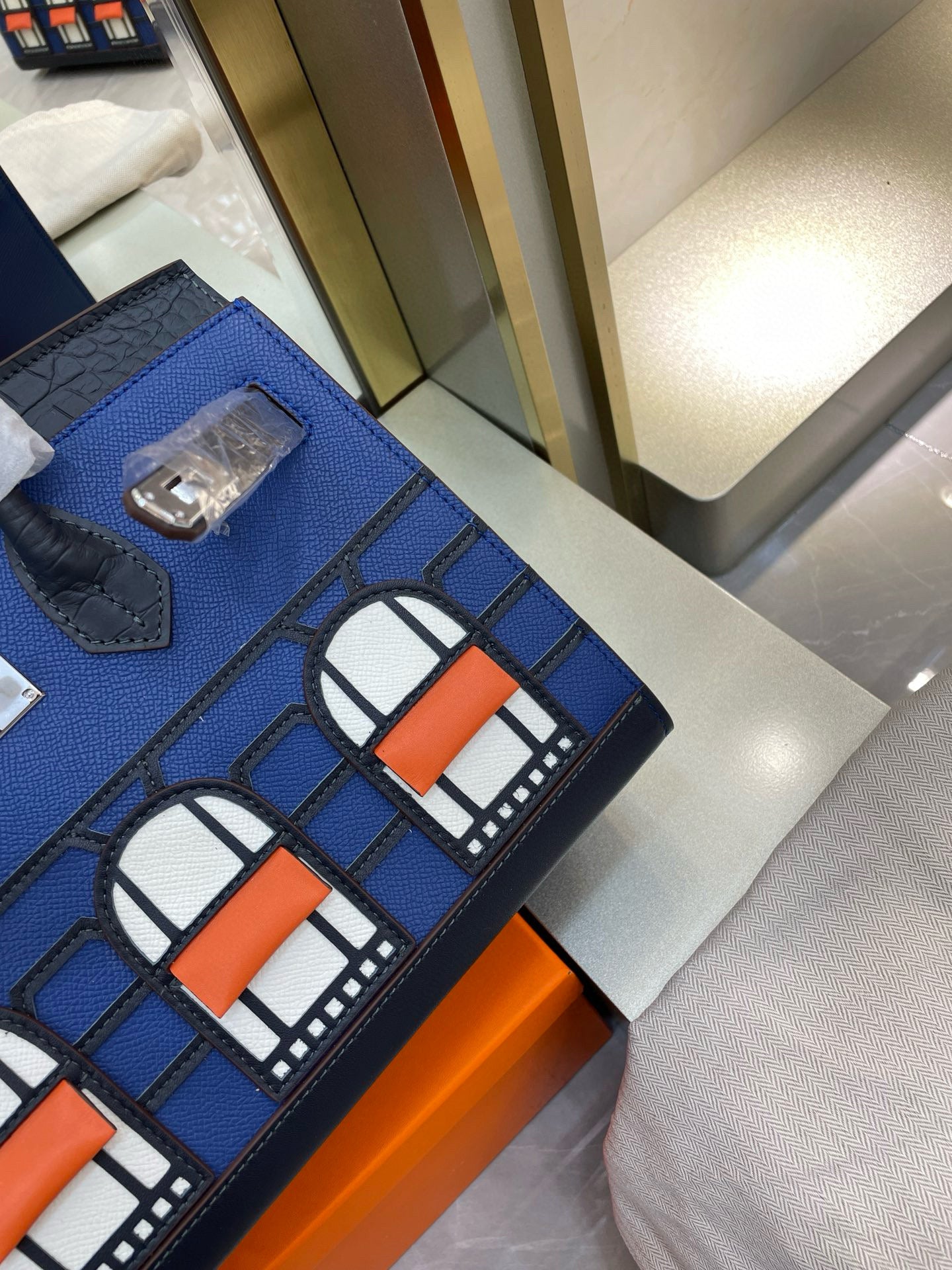 H-𝗙𝗮𝘂𝗯𝗼𝘂𝗿𝗴