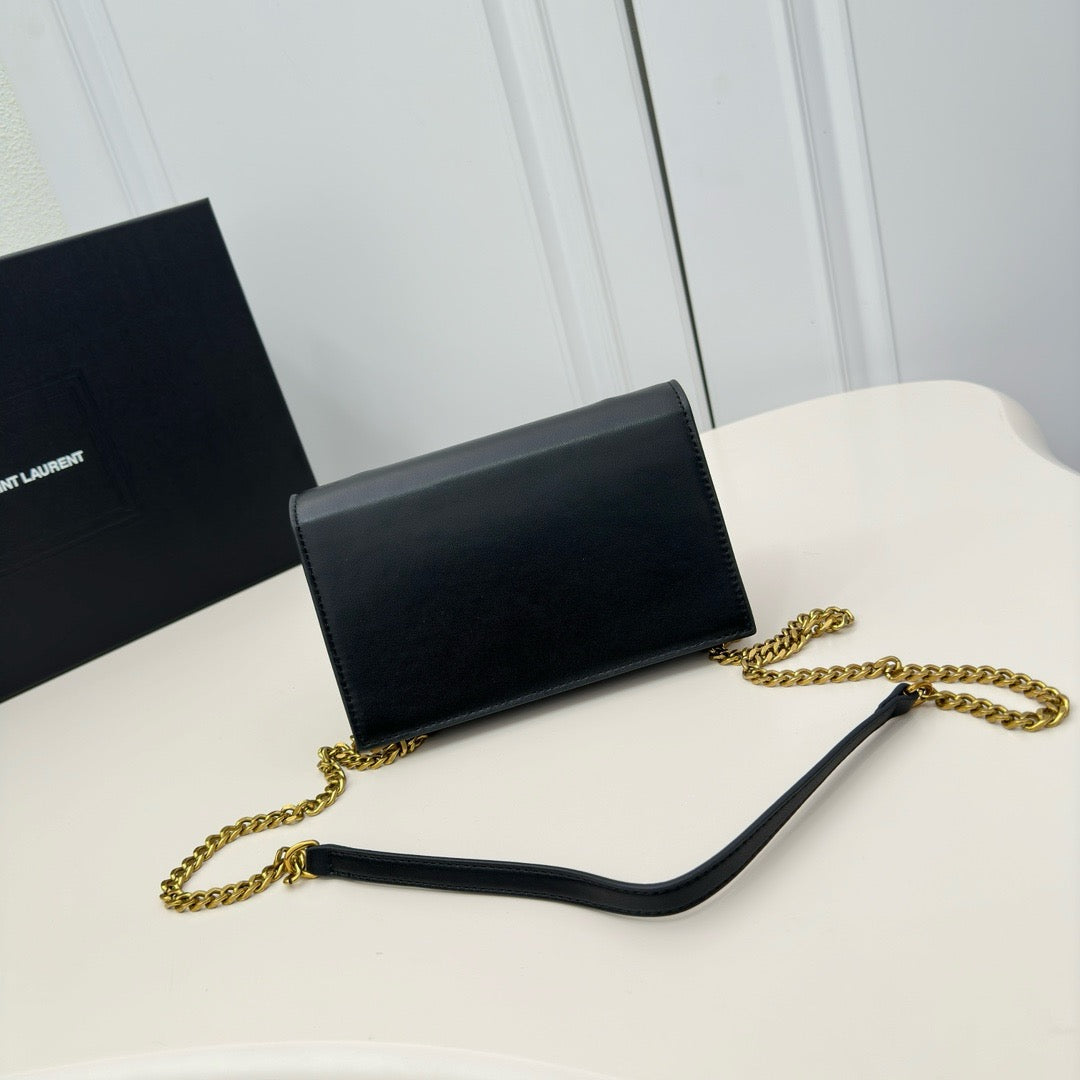 Y-Monogram woc