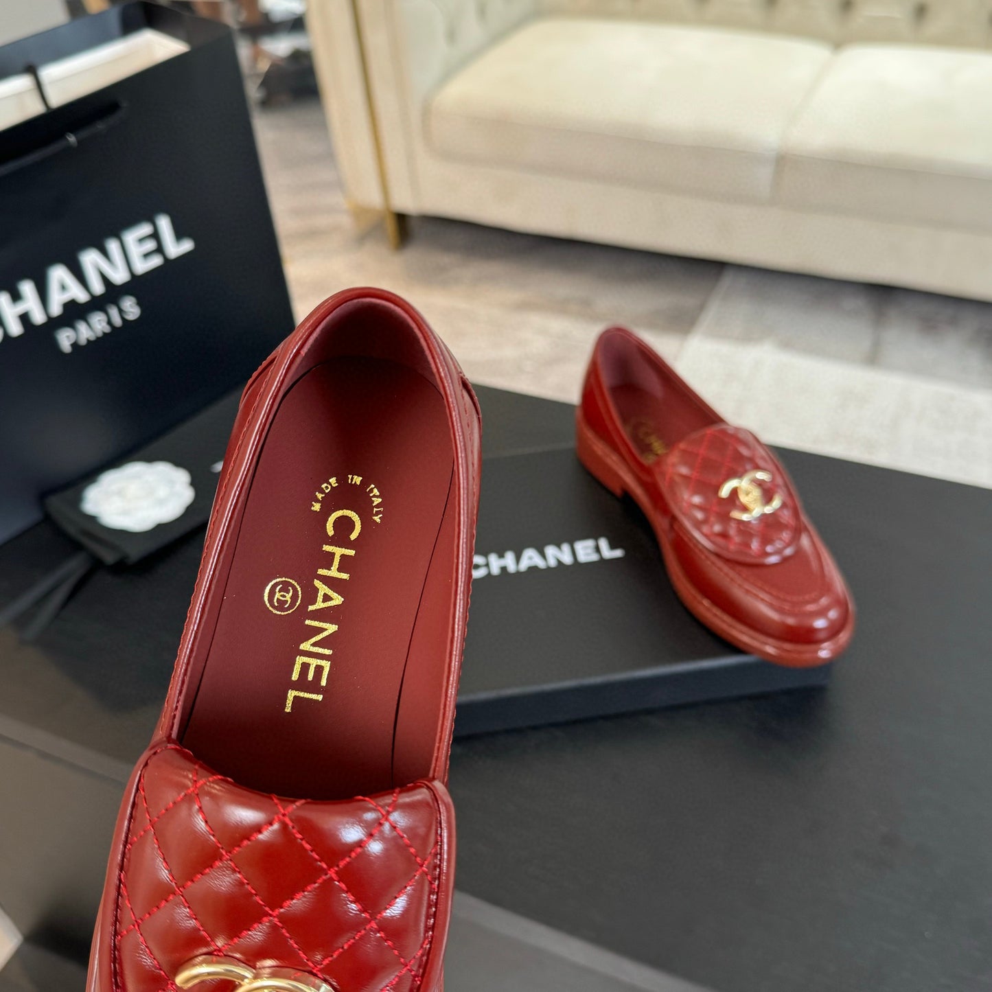 CE-Classic clamshell loafers