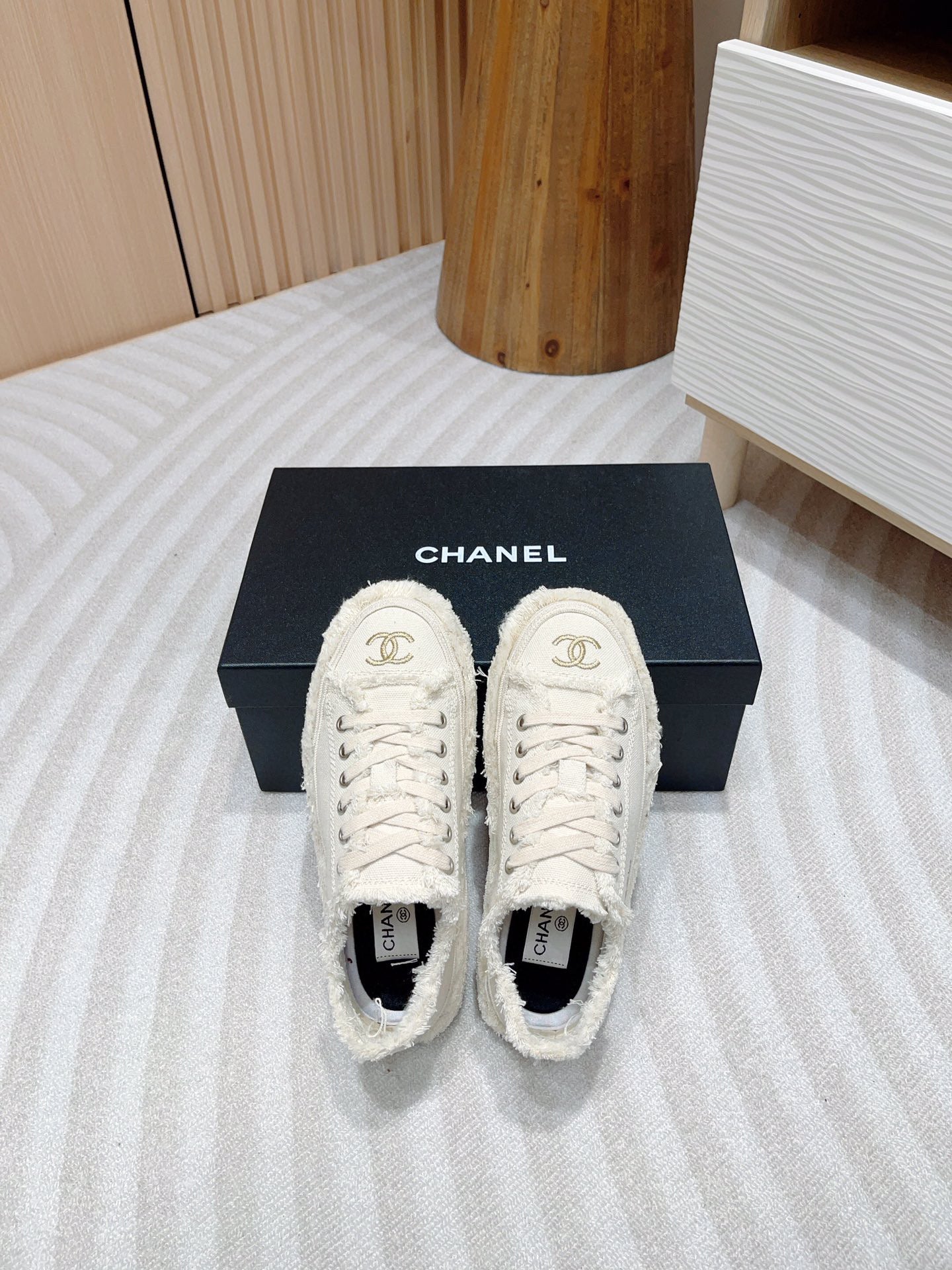 CE-Canvas shoes
