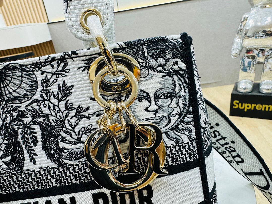 CD-Lady Tote