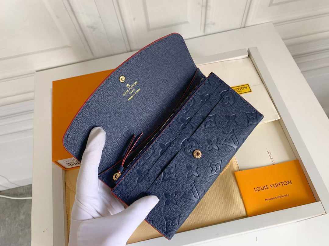 L-Charming wallet