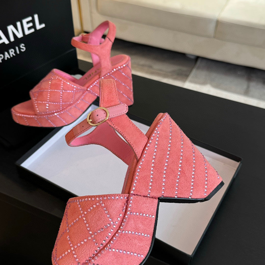CE-Platform wedge sandals