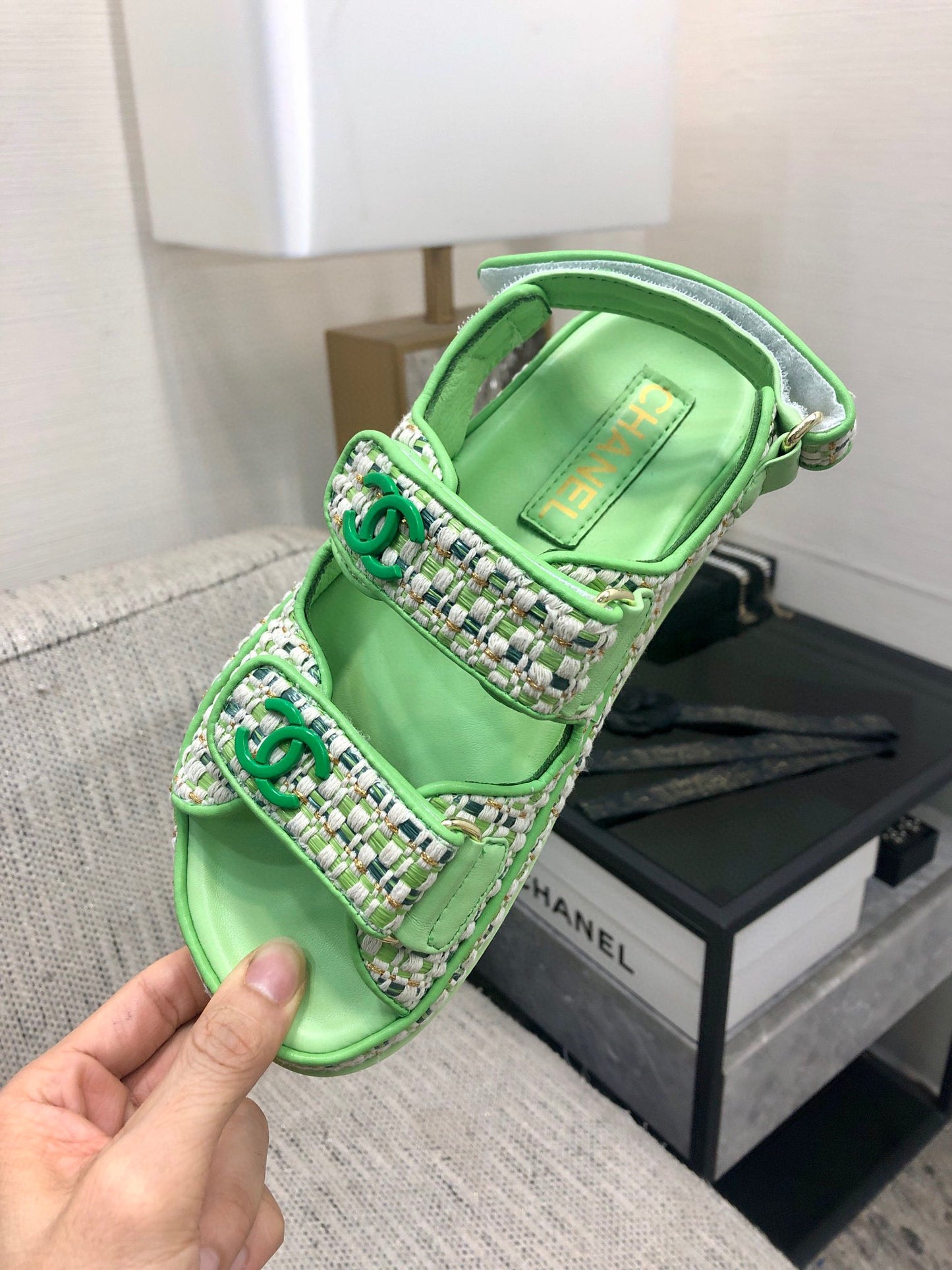 CE-Velcro sandals