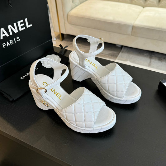 CE-Platform wedge sandals