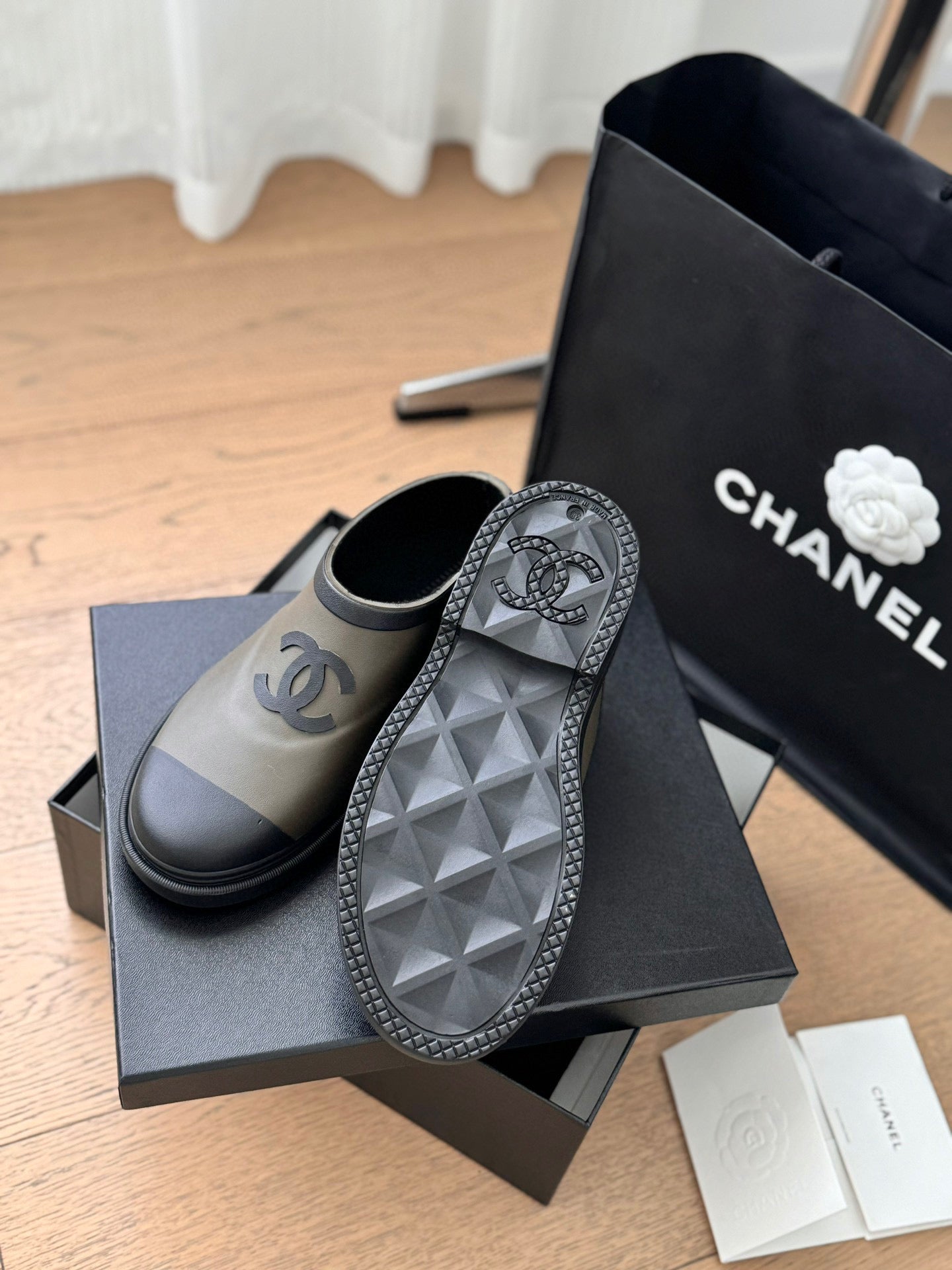 CE-Rain boots