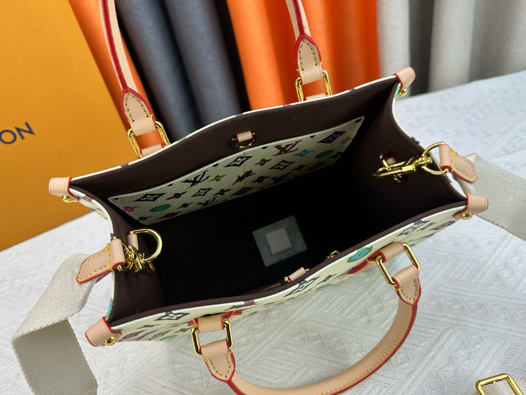 L OnTheGo Tote