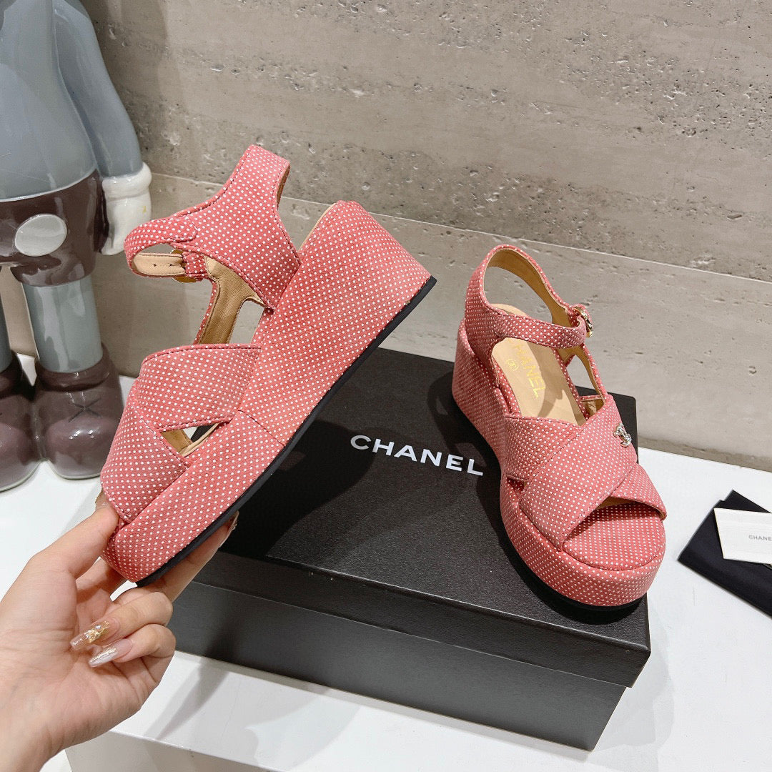 CE-High heel sandals