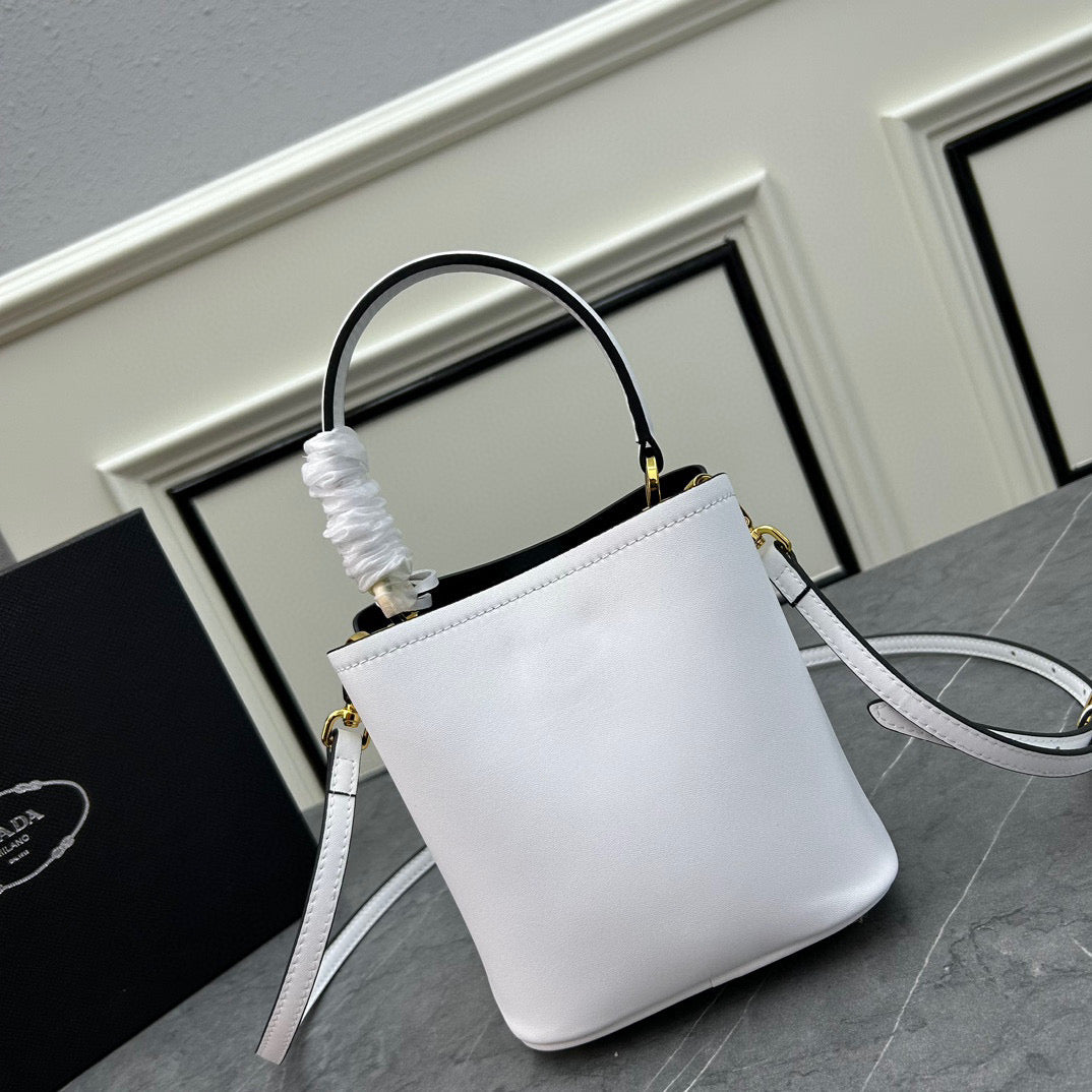 P-New bucket bag