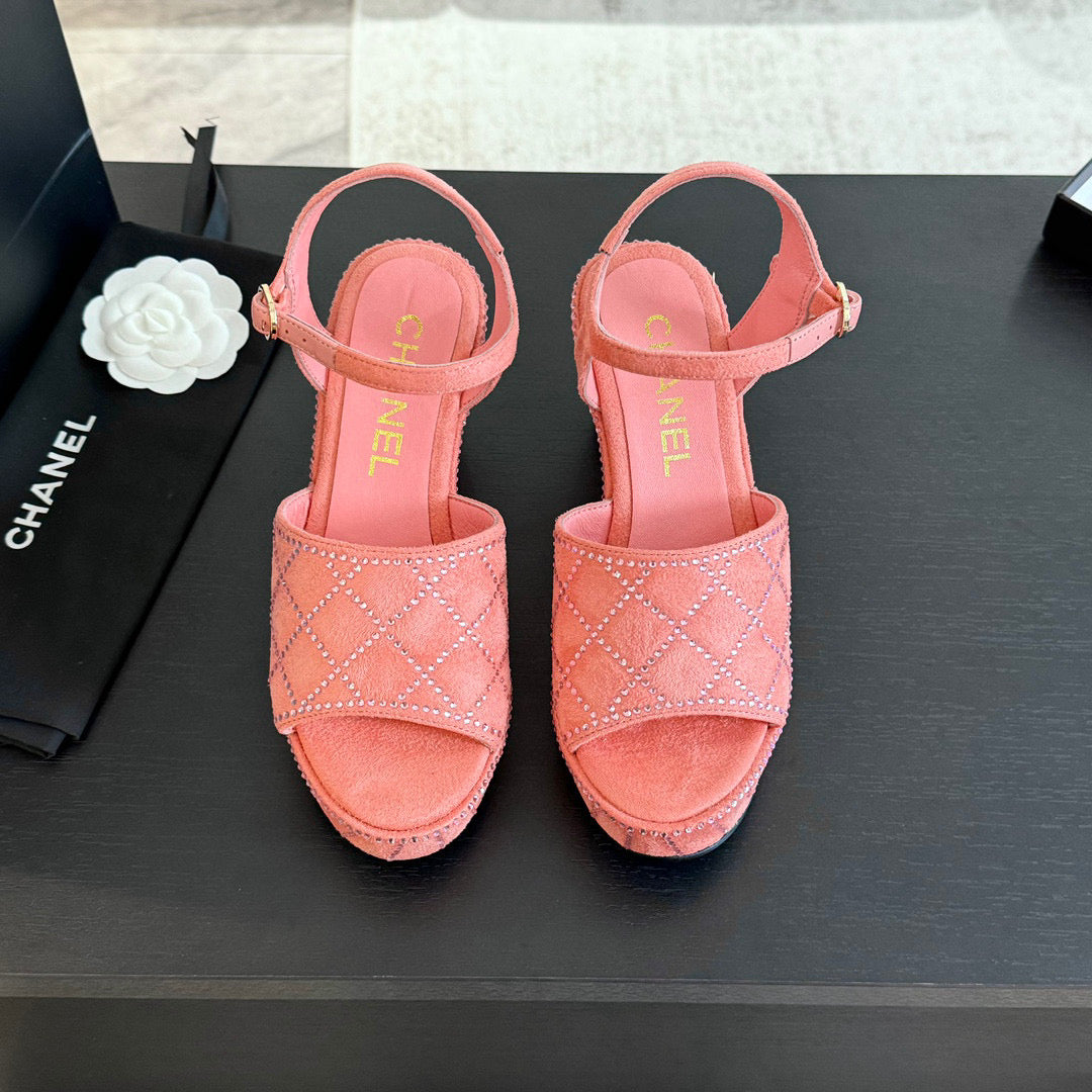 CE-Platform wedge sandals